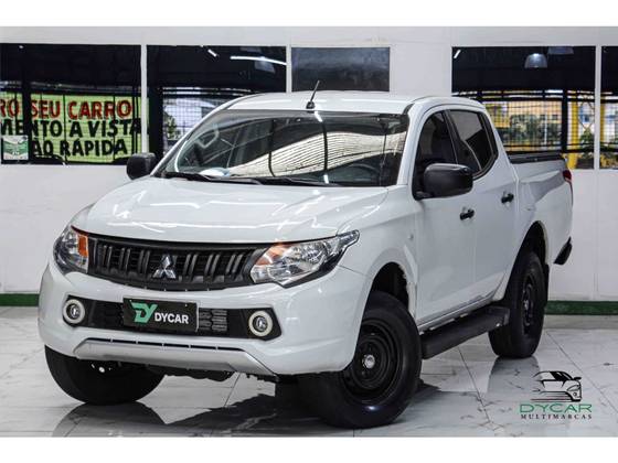MITSUBISHI L200 TRITON 2.4 16V TURBO DIESEL GL CD 4X4 MANUAL